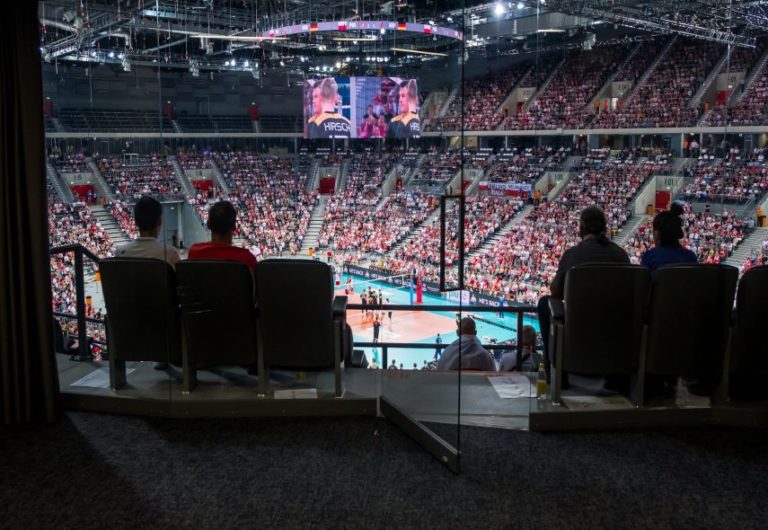 Arena Gliwice Loża - zarezerwuj swój pobyt w hotelach Malinowski w Gliwicach