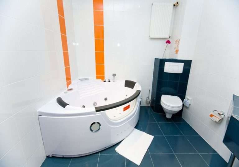 Pokoje z jacuzzi w hotelu Malinowski Business*** w Gliwicach