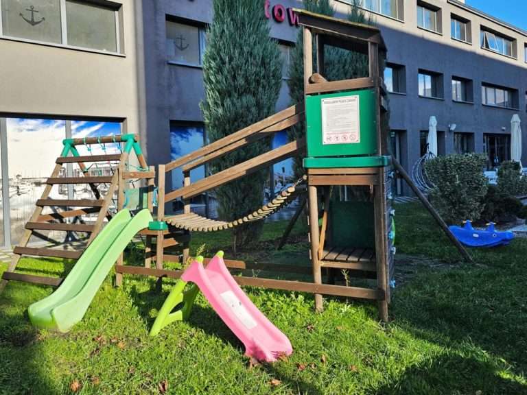 Restauracja z placem zabaw w Gliwicach